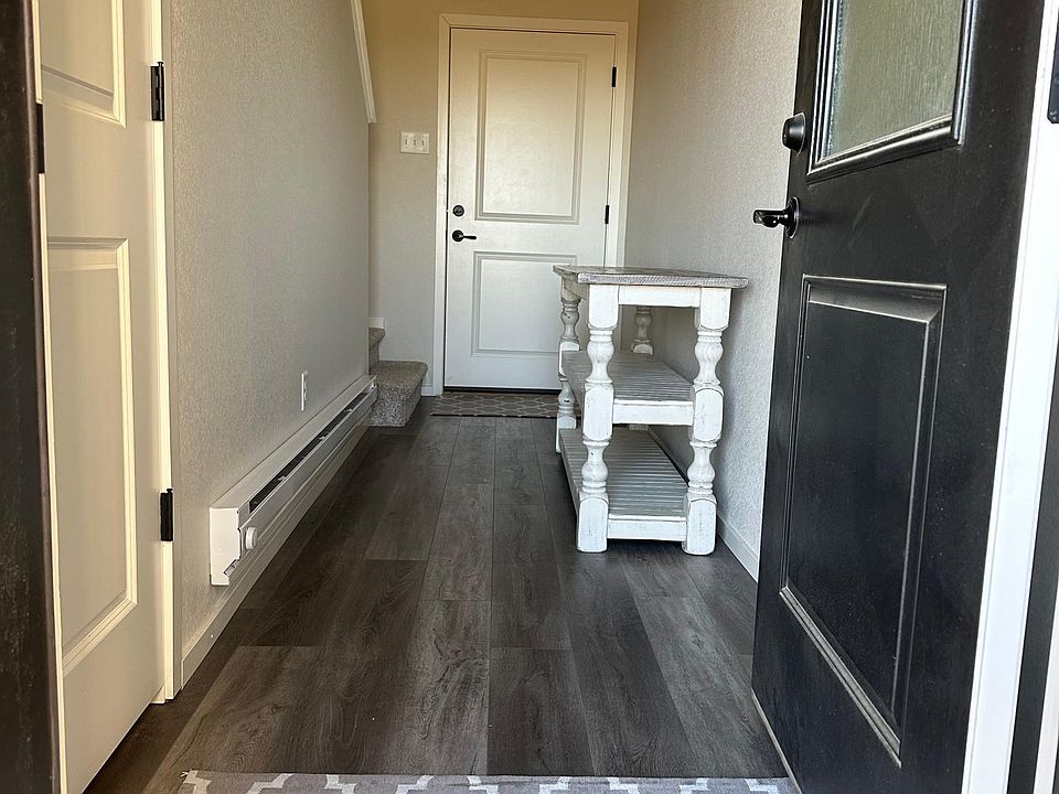 For Rent - $3,000/month (2 beds, 2 bath, 1,395 square feet)