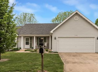 1123 Ashford Place Dr, O'Fallon, MO 63366