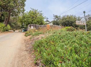 17229 McGuffie Rd, Salinas, CA 93907