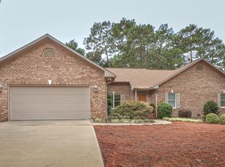 1 Saddle Pl, Pinehurst, NC 28374