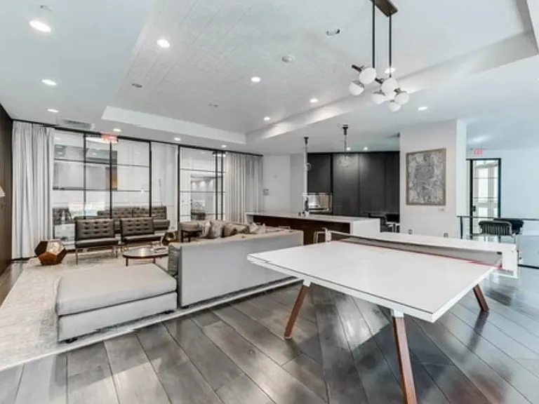 325 E Paces Ferry Rd NE #408 — Photo 3
