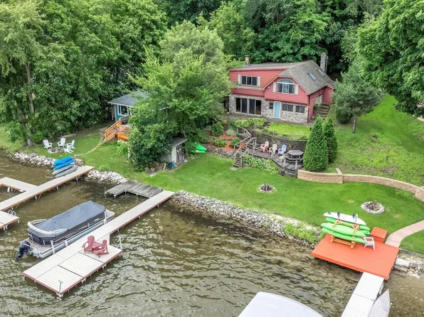 S108W34760 South Shore DRIVE, Mukwonago, WI 53149