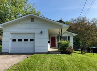 14 Highland Ave, Warsaw, NY 14569