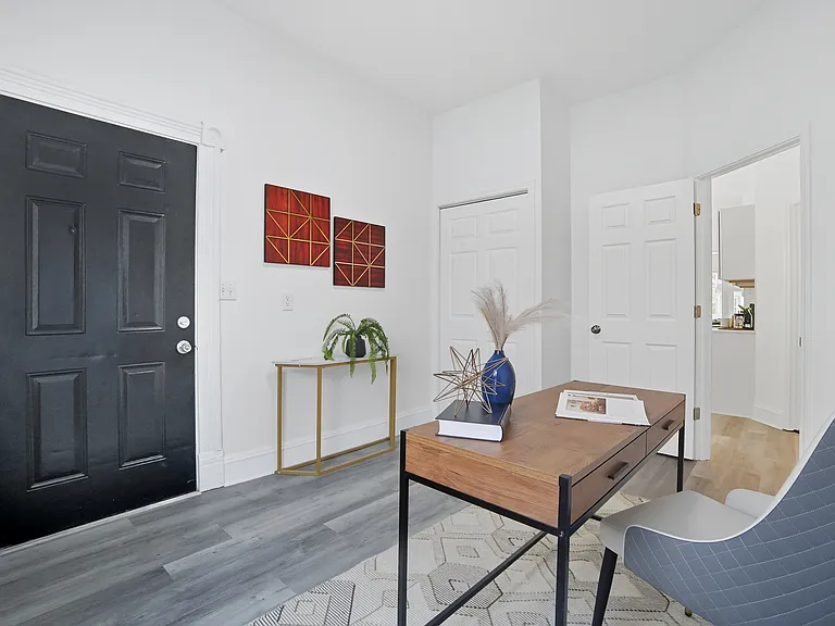 1820 Hewitt Ave — Photo 33