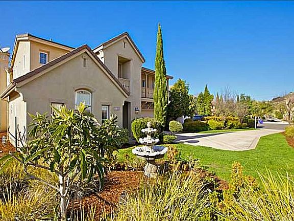 2nd image of 4209 Shorepointe Way