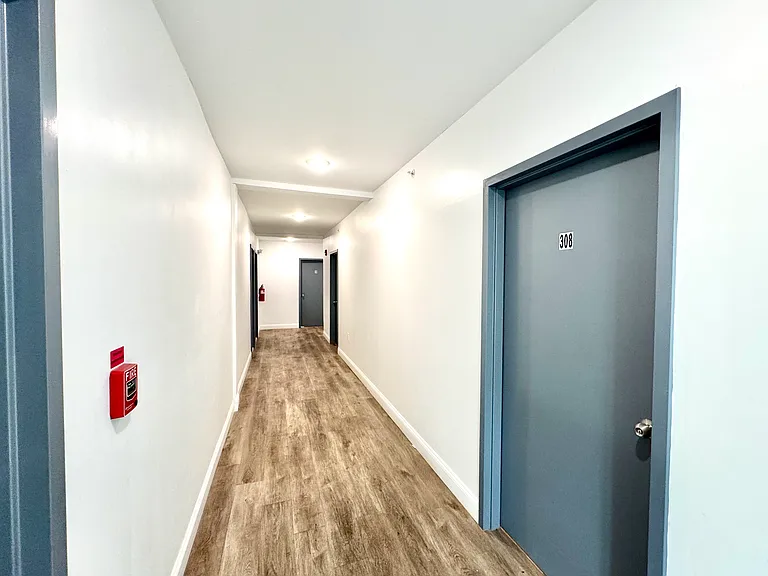 4077 Lancaster Ave #311-R — Photo 39