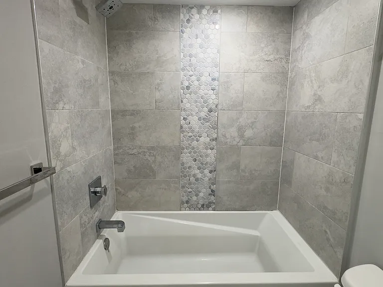 649-1 N 35th St #202A — Photo 23