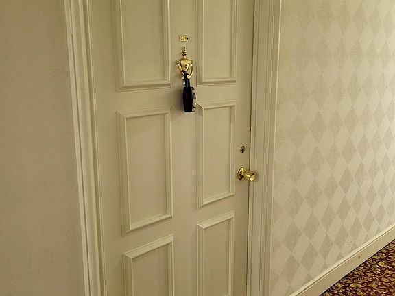 5th image of 1121 Arlington Blvd APT 624