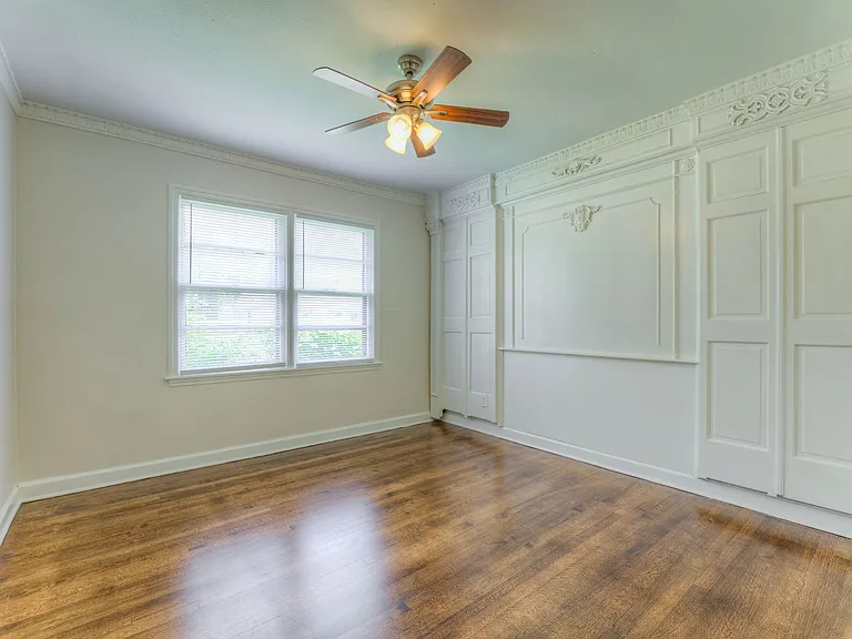 1261 W Perkins Rd — Photo 15