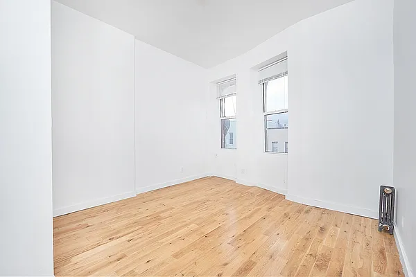 Rented by REAL New York | media 14