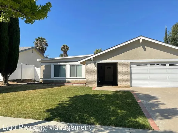 227 N Sweetwater St, Anaheim, CA 92807