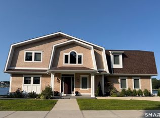 29 Dubois Drive #29, Stonington, CT 06355