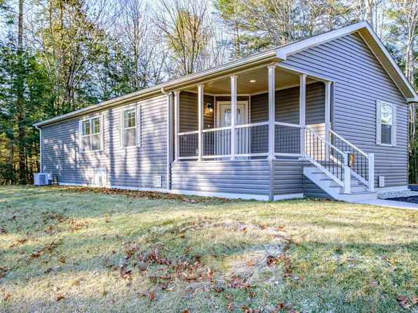 19 Diamondback Drive, Rochester, NH 03868