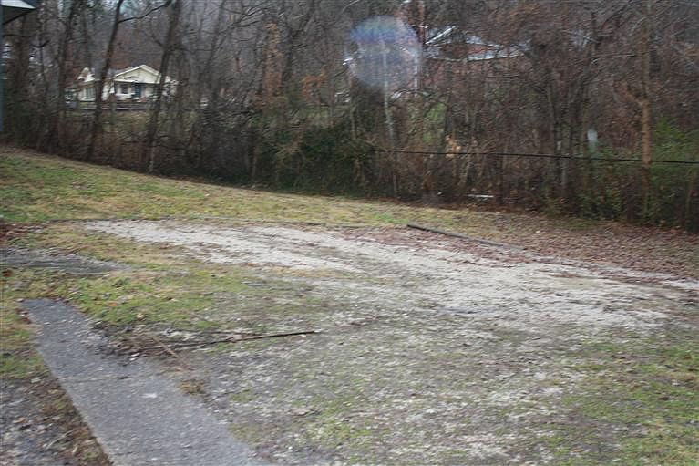 2nd image of 313 4th Dr