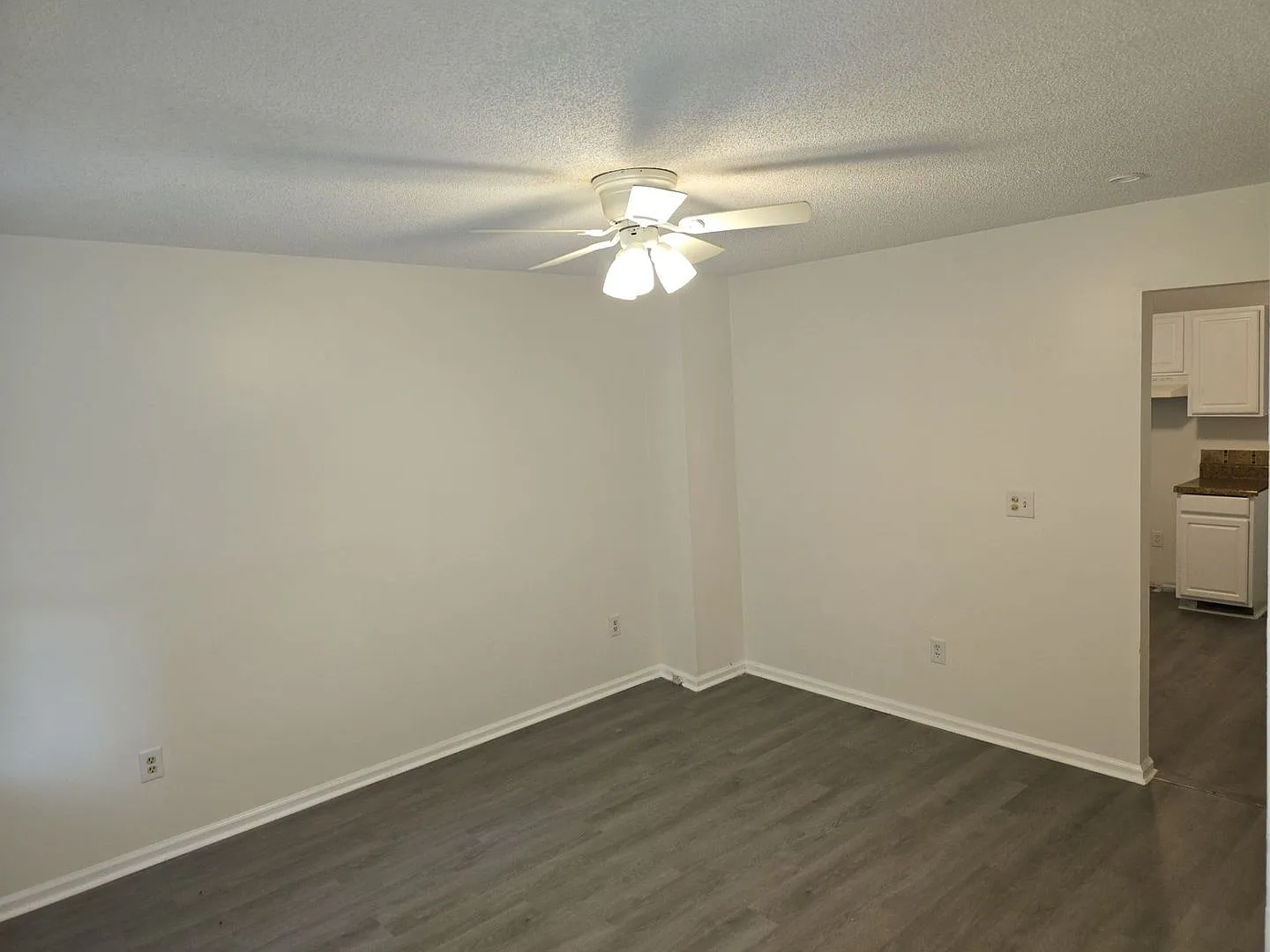 409 1st Street — Photo 3