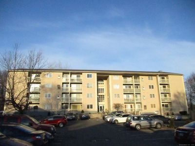 980 Lindley Street #401H, Bridgeport, CT, 06606