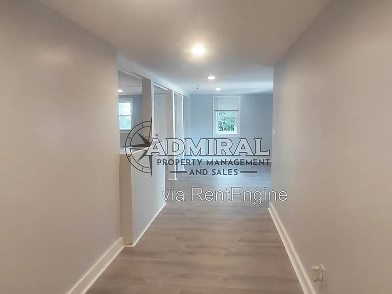 474 Main St #3 — Photo 2