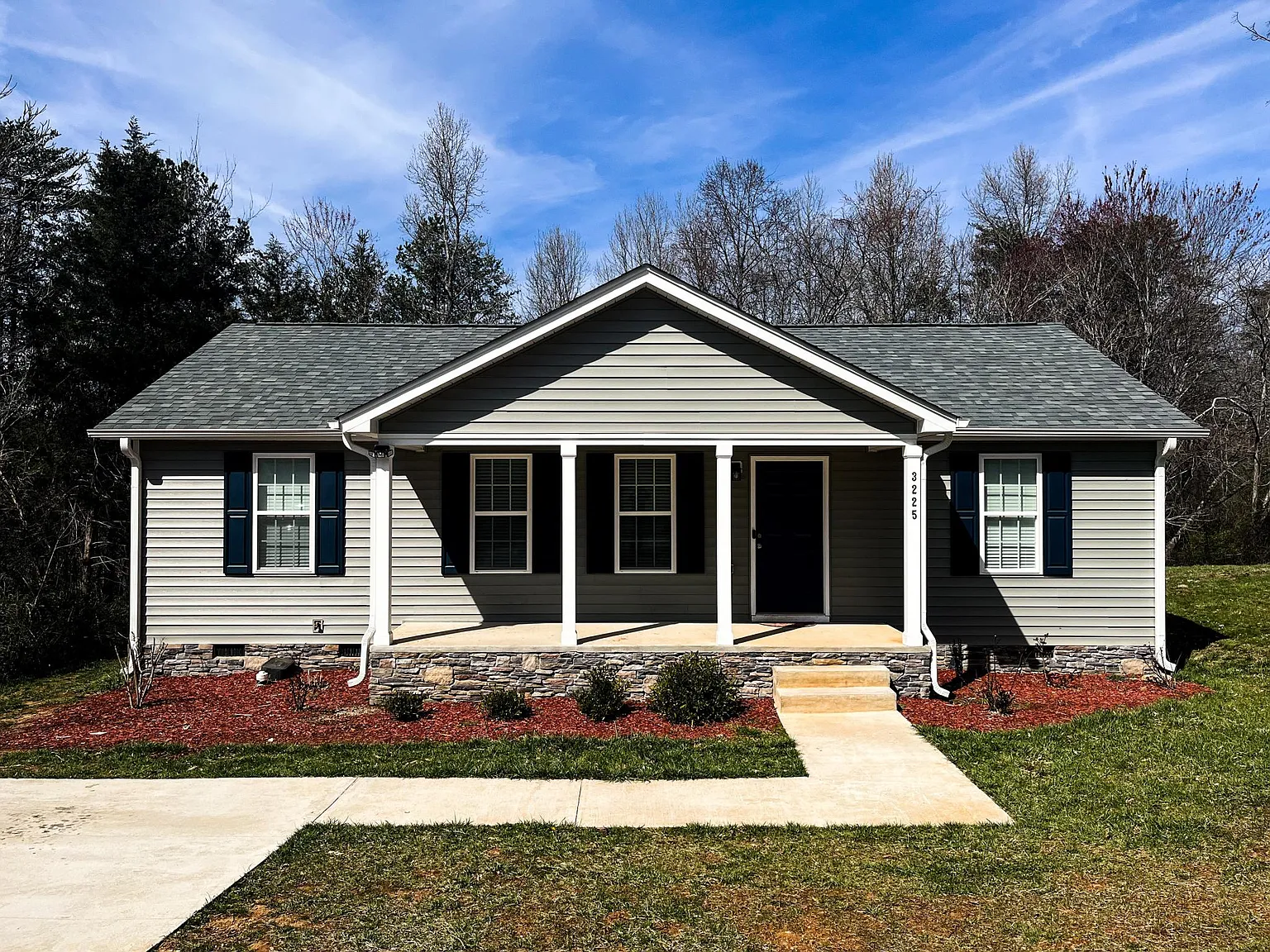 3225 Ridgewood Place Dr — Photo 1