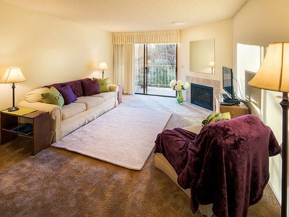 2nd image of 10501 8th Ave NE APT 419