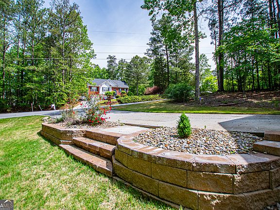5th image of 8047 Longleaf Ct