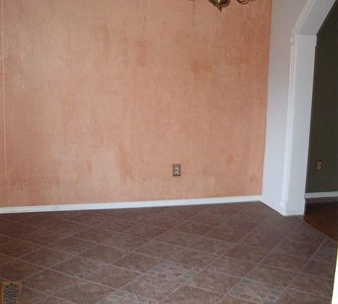 4th image of 7648 Oak Park Pl NW