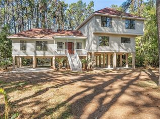 149 Eddings Point Rd, Saint Helena Island, SC 29920