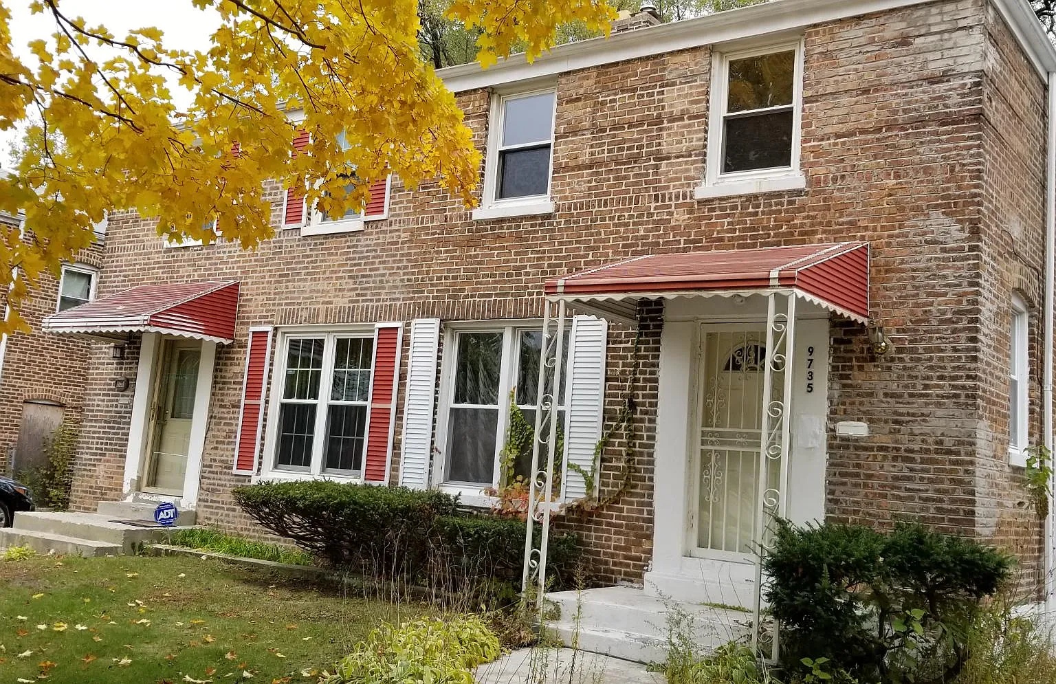 3 bed, 1300 sqft, $1,800 — Photo 1