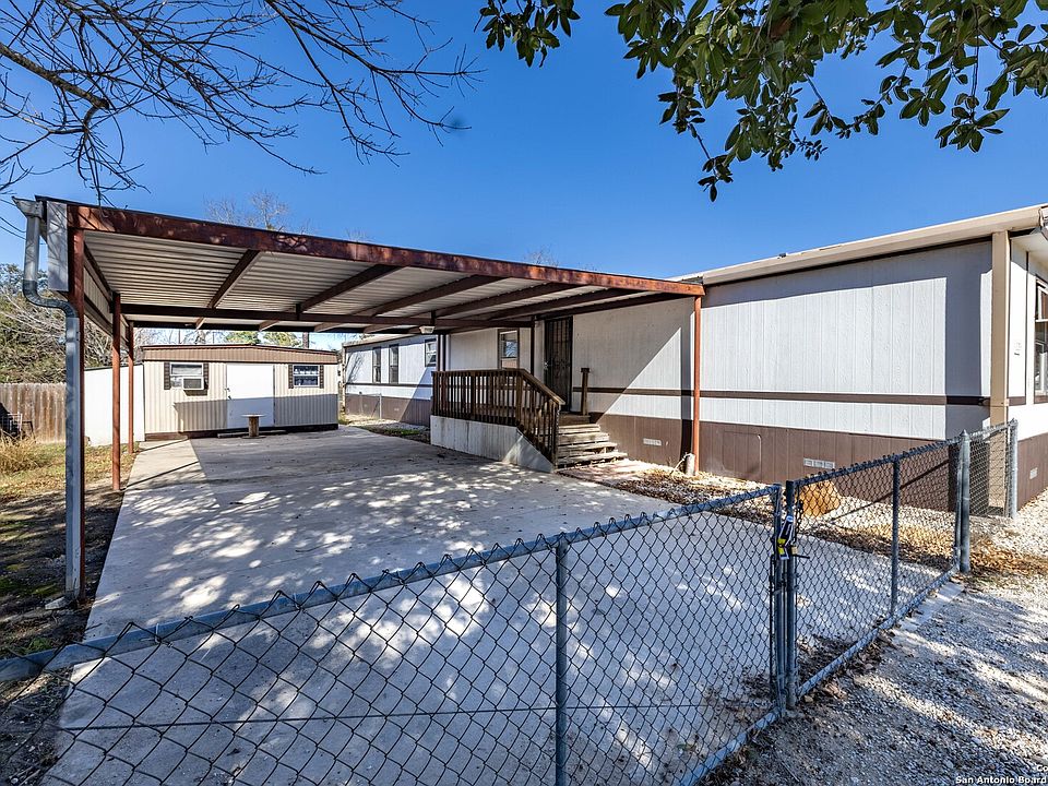 2nd image of 229 BREEZE DR