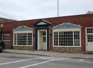 19 Railroad Ave, Westerly, RI 02891