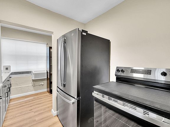 Kitchen Main