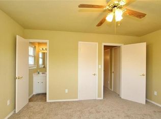 741 W Elder Dr, Mustang, OK 73064