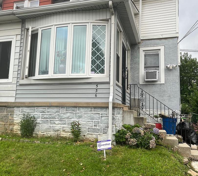 1st image of 536 Cypress St
