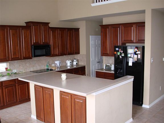 2nd image of 2416 Royal Troon Dr