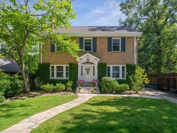 305 Poplar St, Winnetka, IL 60093