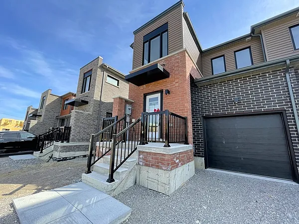 141 Turnberry Ln #HOUSE
