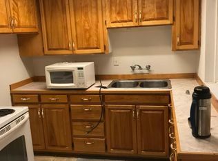 525 NE 195th St, Seattle, WA 98155