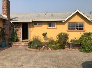 2218 Santa Fe Dr, Santa Rosa, CA 95405