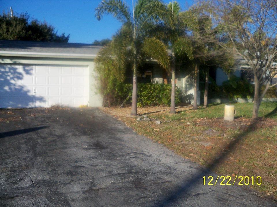 2nd image of 6861 SW 16th Ct