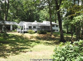 9000 Southwick St, Fairfax, VA 22031