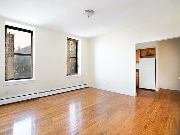 2nd image of 164 W 146th St #2M