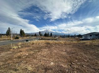 1180 Crestmore Ave, Weed, CA 96094