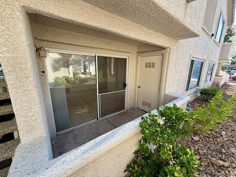 3131 Key Largo Dr #104 — Photo 12