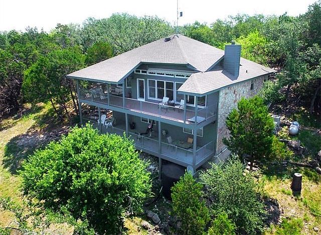1st image of 301 Kendall Dr