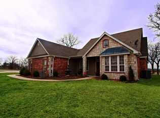 4701 N Pottawatomie Rd, Harrah, OK 73045