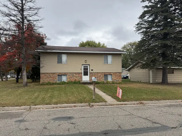 1205 11th St SE, Saint Cloud, MN 56304
