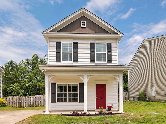 3rd image of 212 Ridge Terrace Ln