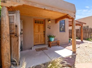 936 Dunlap St, Santa Fe, NM 87501