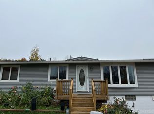 860 Juniper St, Ishpeming, MI 49849