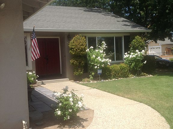2nd image of 453 Edelweiss Dr