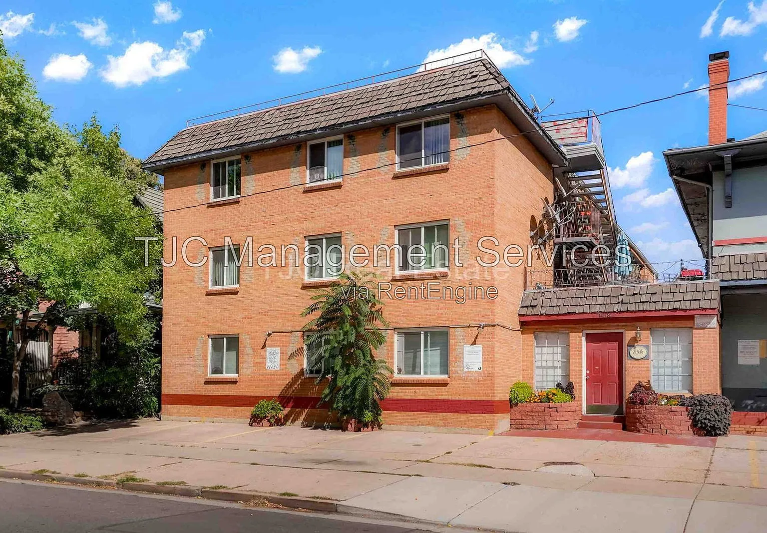 2 bed, 1.0 bath, 502 sqft, $1,150 — Photo 2